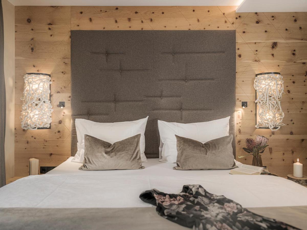 Hotel Bergkristall Zillertal - Adults Only 14 Years Plus Hippach Exterior foto