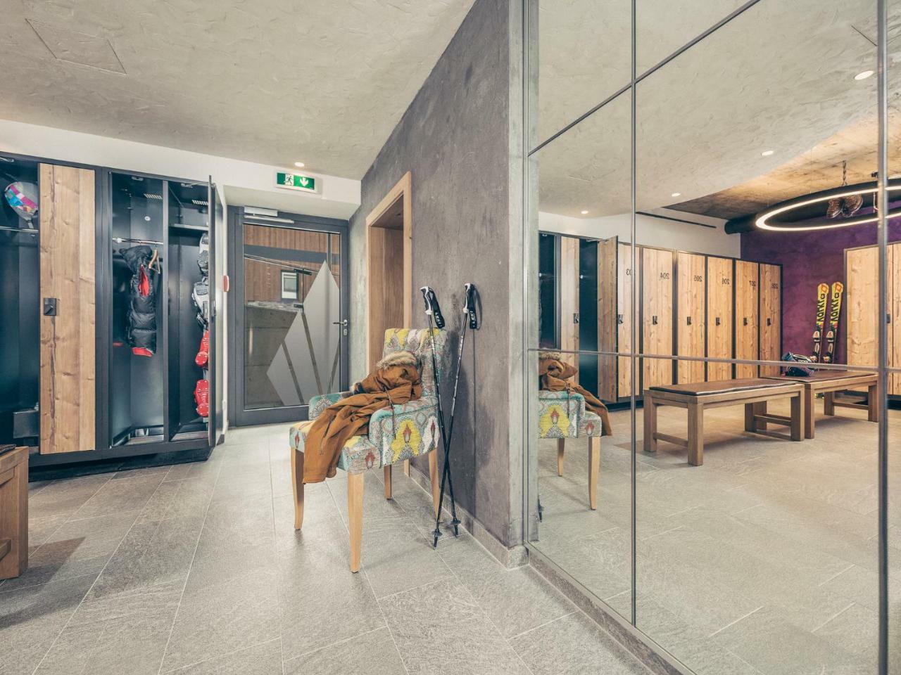 Hotel Bergkristall Zillertal - Adults Only 14 Years Plus Hippach Exterior foto